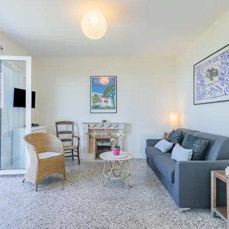 Les Trolls By Interhome *