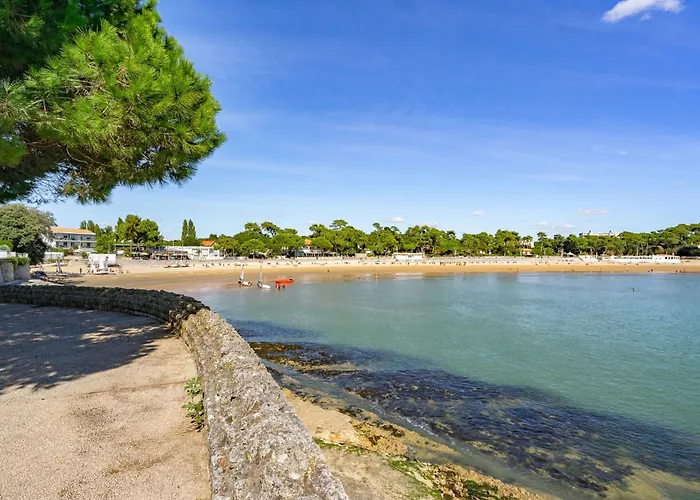 Les Trolls By Interhome Сен-Пале-сюр-Мер